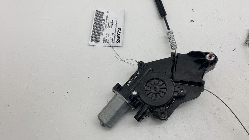 85692809 ⭕23-25 Chevrolet Silverado 1500 Front Right Door Window Regulator Motor 85692809