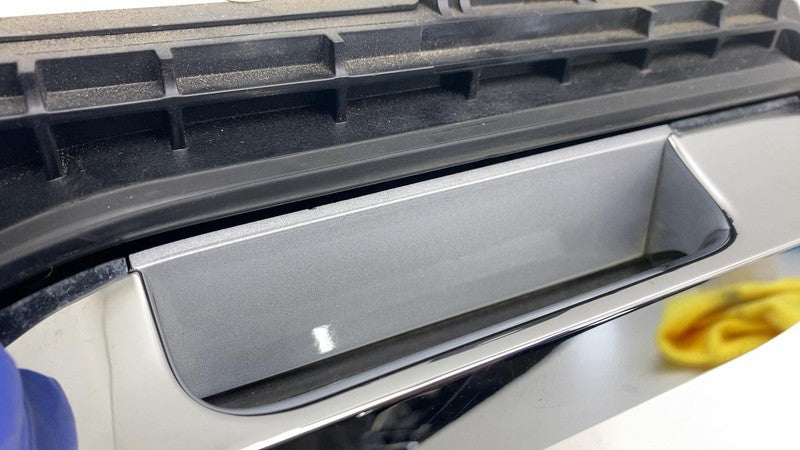 ⭕ 16-20 Model S Front Left Exterior Door Handle Outer Silver PMSS 1071