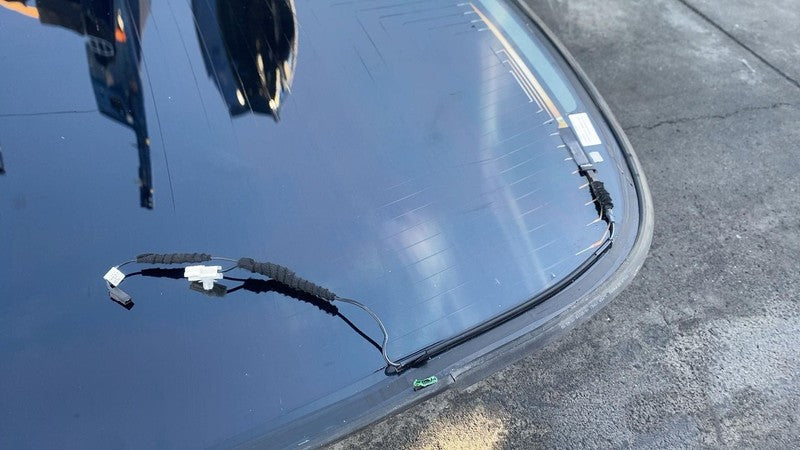 ⭕ 17-20 Model 3 M3 Rear Trunk Panoramic Backlite Glass Back Section 14