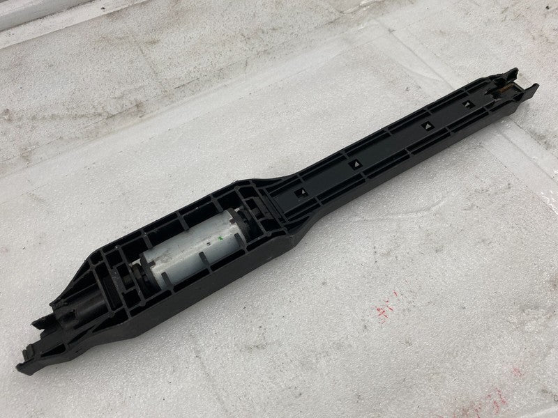 1119853 00 B 20-22 Model Y Front Left or Right 1st Row Seat Track Adjuster Motor 1119853-00-B