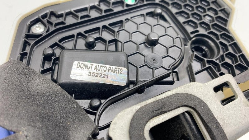 C200628533 ⭕ 2025 Rivian R1S Rear Driver Side Door Latch Lock Actuator w/ Cable C200628533