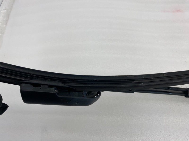 107672900B ⭕ 2017-2022 Tesla Model 3 Front Windshield Wiper Arm & Blade Right 1076729-00-B