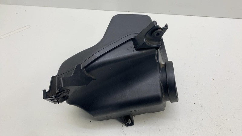 33357C ⭕ 2017-2024 Chrysler Pacifica Air Cleaner Intake Inlet Resonator Box OEM 33357C
