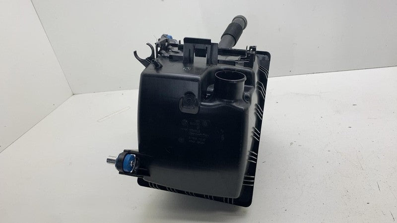 8603090 ⭕ 14-21 BMW i3 I01 Engine Air Cleaner Intake Filter Housing Box & Hose 8603090