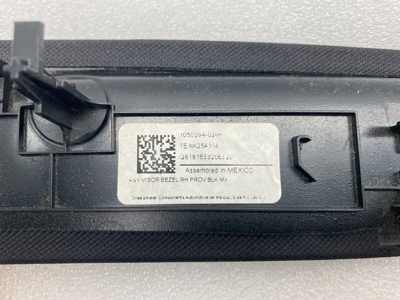 105029402H ⭕ 16-20 Tesla Model X Front Passenger Sun Visor Trim Bezel Right RH 1050294-02-H