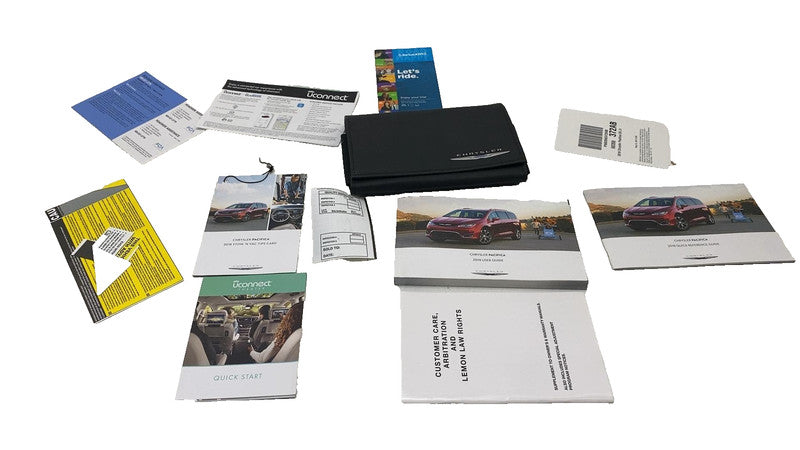 ⭕ 17-18 Chrysler Pacifica SET of Owners Manual Guide Handbook w/ Case Organizer
