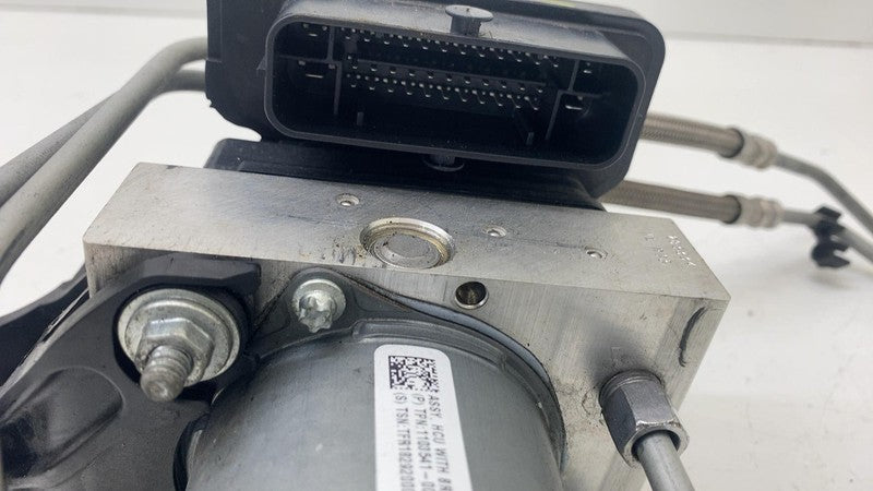 ⭕ 17-23 Tesla Model 3 Anti-Lock Brake System ABS Pump Module Unit 1044