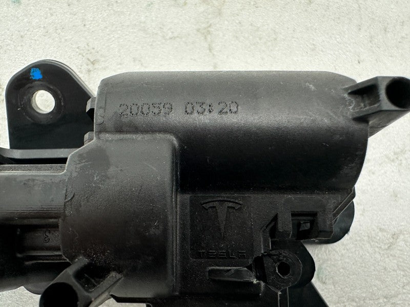 150039800E ⭕ 17-23 Model 3 M3 Front Bonnet Hood Lock Latch Actuator w/ Cable 1500398-00-E