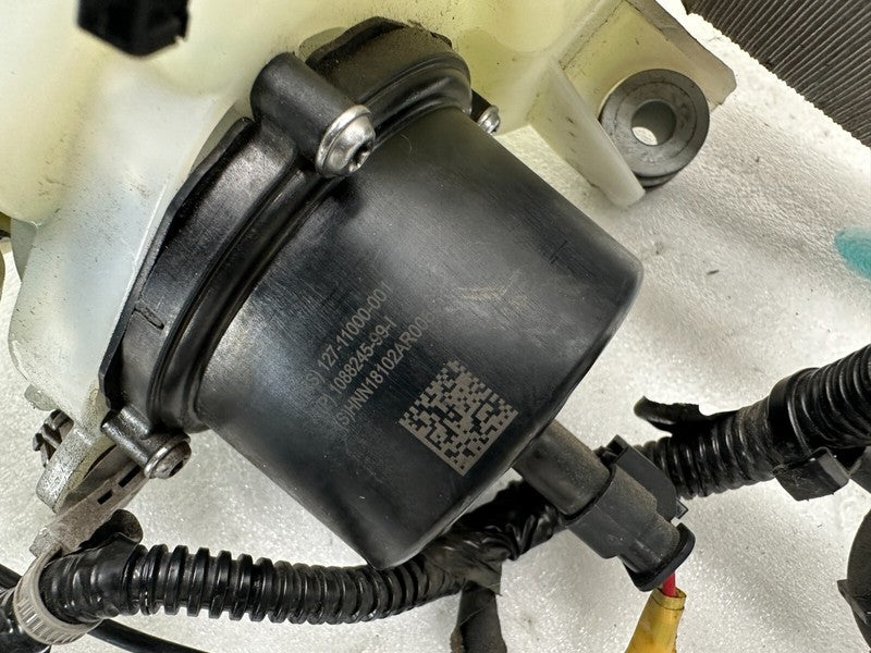 1077617 00 D ⭕ 17-20 Model 3 Reservoir Superbottle Chiller EXV Oil Fluid Cooler 1097015-98-J