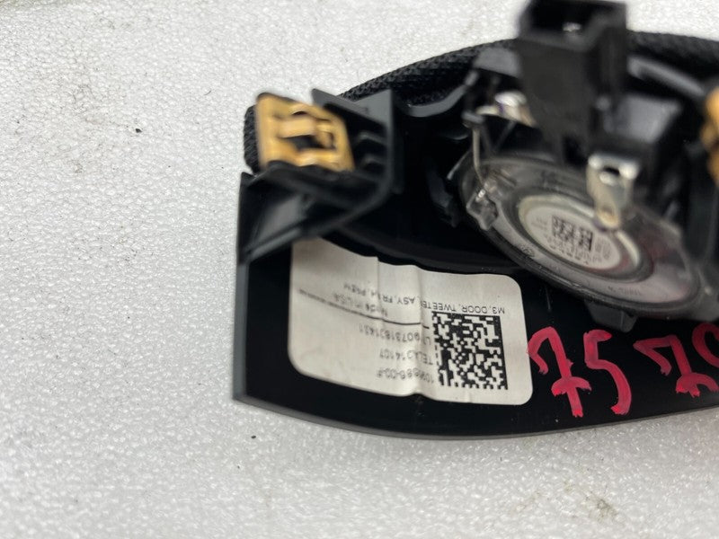 1095686 00 F ⭕ 17-23 Model 3 Front Passenger Audio Tweeter & Speaker Cover Right 1095686-00-F