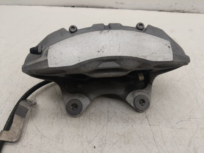 118862100B ⭕2020-2023 Tesla Model Y Front Side Caliper w/ Brake Line Hose Left 1188621-00-B