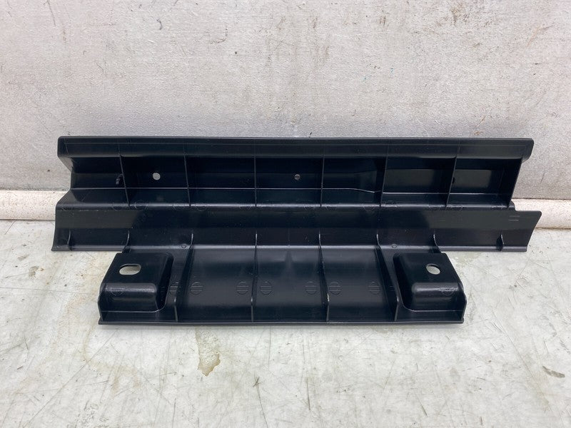 1009174 00 E ⭕12-20 Model S Rear Passenger Side Trunk Carpet Mount Bracket Right 1009174-00-E