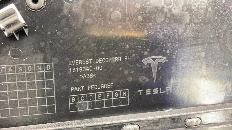 1819833-00 2024-2025 Tesla Cybertruck Rear Passenger Side Door Panel Trim Card Cover Right