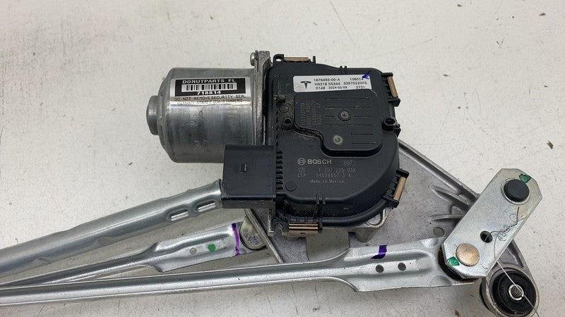187849300A 2024-2025 Tesla Model 3 Front Windshield Wiper Motor Linkage Module 1878493-00-A