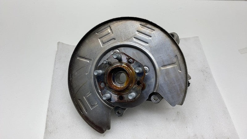 104412300B 2017-2023 Tesla Model 3 Rear Right Suspension Knuckle Spindle w/ Shield & Hub RH