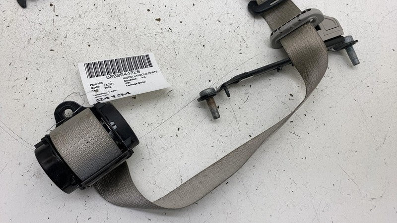 6EB011D2AC ⭕ 2017-2024 Chrysler Pacifica Rear Driver Side 2nd Row Seat Belt Left 6EB011D2AC