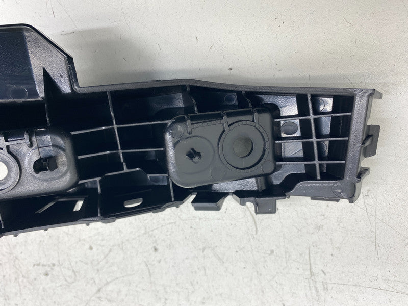 1755643 00 D ⭕ 24-26 Tesla Model 3 Rear Right Taillight Taillamp Lower Bracket 1755643-00-D