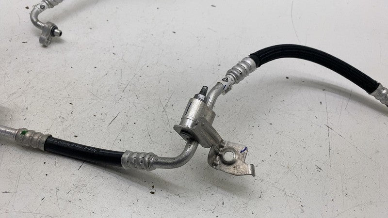 ⭕ 2025 Rivian R1S A/C Compressor Suction Hose Tube Line Assembly PT012