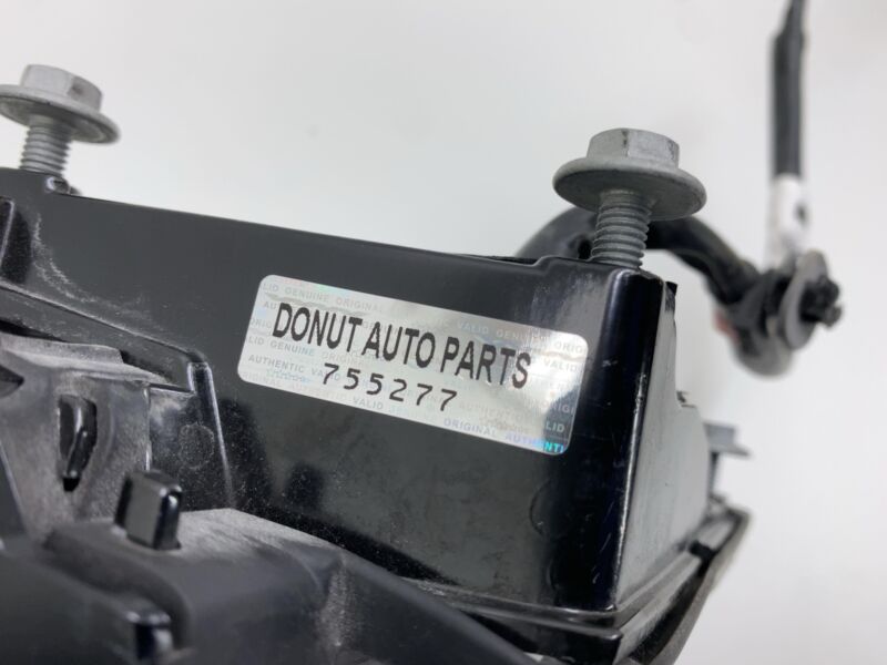 1592031-00-C 2021-2023 Tesla Model 3 Left Exterior Rear View Door Mirror (No Glass) Gray-PMNG