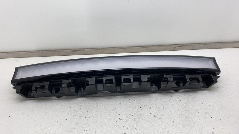 PT00000466M 2022-2024 Rivian R1T R1S Front Center LED Headlight DRL Head Lamp Assembly OEM