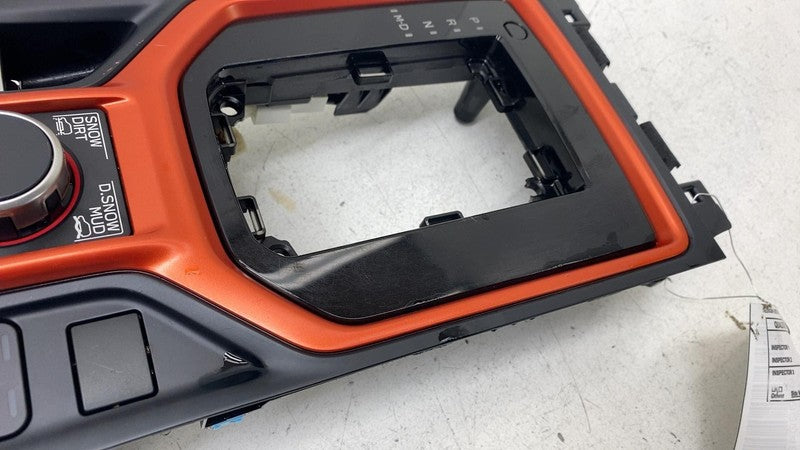 92121 SJ890 2019-2021 Subaru Forester Front Center Console w/ Cup Holder & Switch Cover Assy