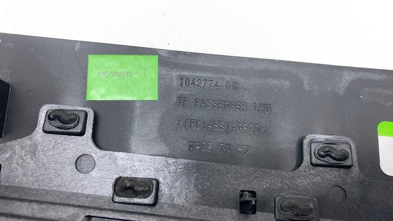 104277411D 2016-2020 Tesla Model X SET of Dash A/C Air Vent Outlet Dashboard Trim Panel OEM