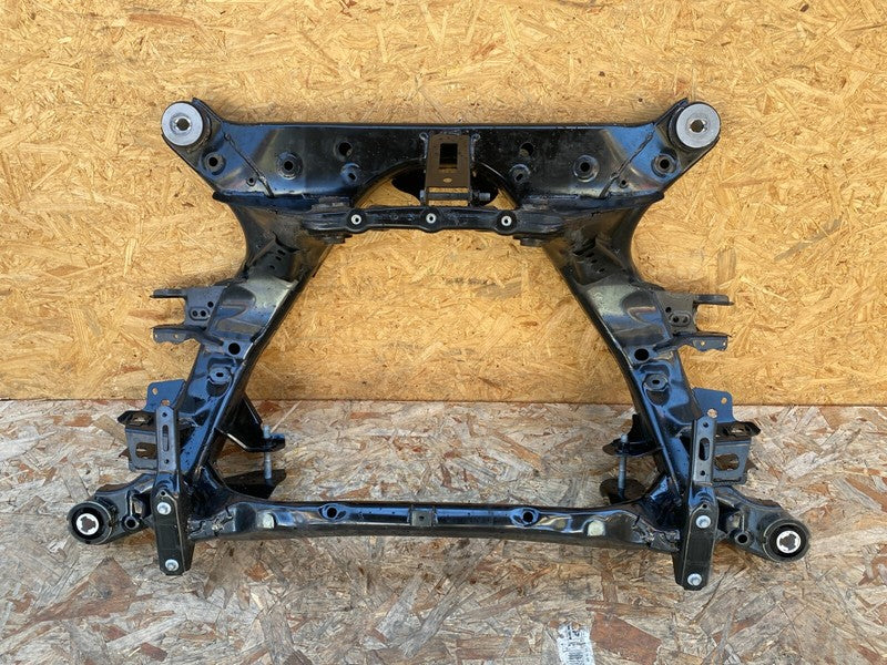 104457500B ⭕ 2017-2023 Tesla Model 3 M3 Rear Subframe Cradle Crossmember Assembly OEM