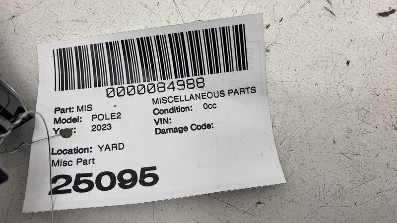31688898 ⭕ 21-24 Polestar 2 Front Left Interior Courtesy Light Lamp Knee Bracket 31688898