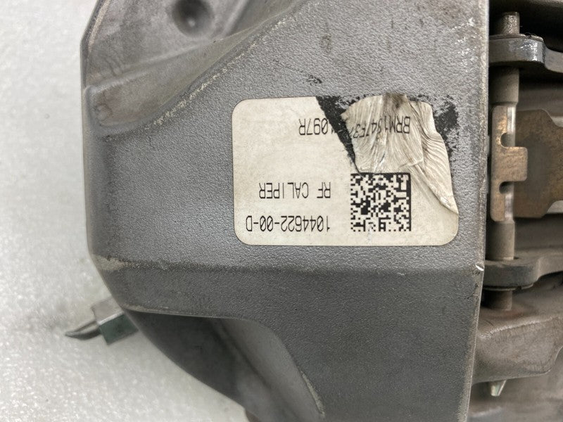 104462200D ⭕ 2017-2023 Tesla Model 3 Front Right Caliper w/ Brake Hose Line RH 1044622-00-D