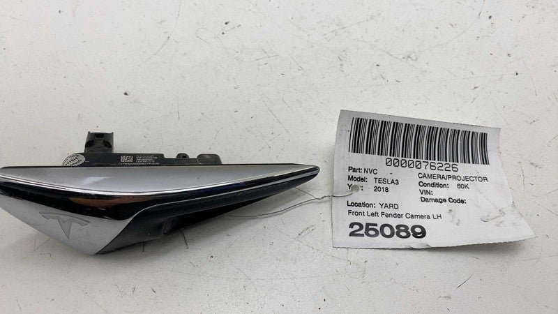 1125106-77-C ⭕ 2017-2023 Model 3 Front Left Repeater Turn Signal Fender Camera 1125106-77-C