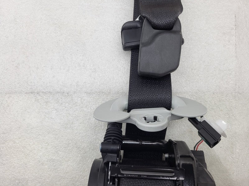 6401736-00-F ⭕ 17-23 Model 3 Front Passenger 1st Row Seat Belt & Retractor Right 6401736-00-F