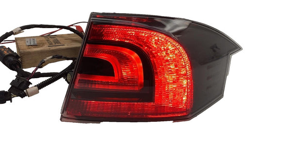 ⭕ 12-22 Model S Rear Passenger Taillight LED Outer Tail Lamp Right 6005919-00-F