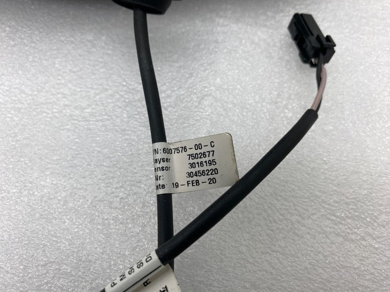 6007576 00 ⭕ 12-23 Model S Rear Left/Right Tailgate Trunk Pinch Sensor Trim 6007576/6007570