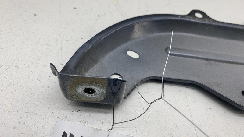 ⭕ 17-23 Model 3 Front Passenger Fender Mount Support Bracket Right 109