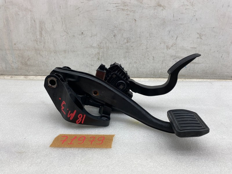 104469100D ⭕ 2017-2023 Model 3 Accelerator and Brake Foot Pedal w/ Switch Base 1044691-00-D