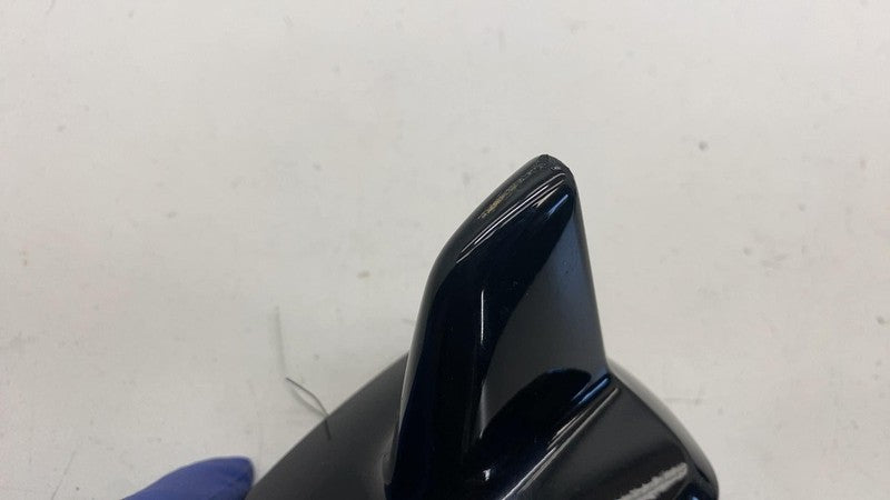 A1728270011 ⭕14-15 Mercedes-Benz B Electric Drive Shark Fin Roof Mounted Antenna A1728270011