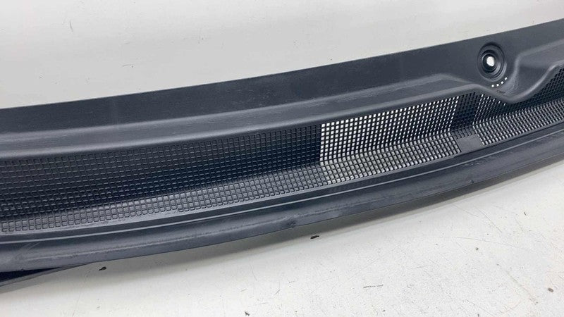 68228471AF ⭕2017-2025 Chrysler Pacifica Windshield Wiper Cowl Grille Panel Cover 68228471AF