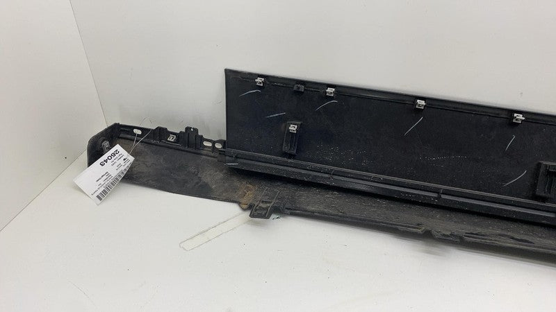 ⭕ 2021-2023 Ford Mustang Mach-E Passenger Side Rocker Skirt Panel Mold