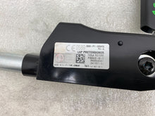 ⭕ 2012-2015 Tesla Model S Front Left Side Outboard Lap Pretensioner 1004532-00-C