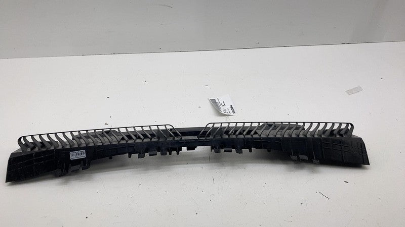 31663654 ⭕21-23 Polestar 2 Rear Bumper Skid Reinforcement Center Support Bracket 31663654