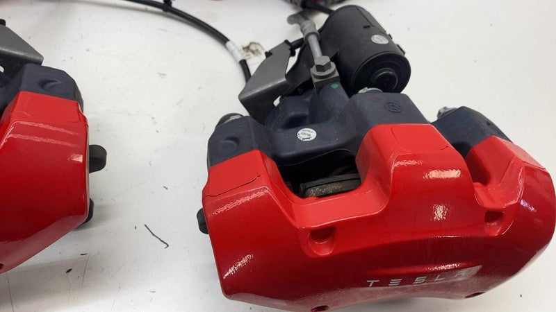 ⭕ 2020-2024 Tesla Model Y Set of 4 Front & Rear Brake Caliper Red Asse
