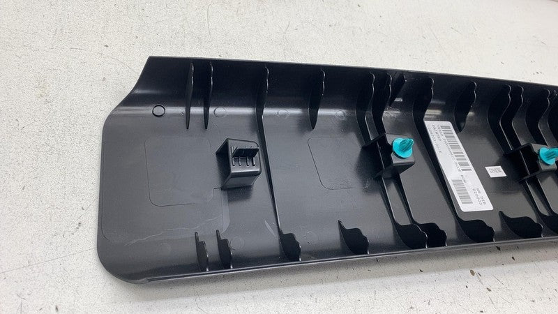 100820300E 2012-2015 Tesla Model S Panoramic Roof Middle Bow Headliner Cover Assembly Black