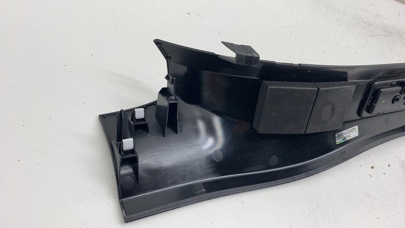 ⭕ 2021-2023 Tesla Model X Front Right Door Lower Sill Scuff Plate Carr