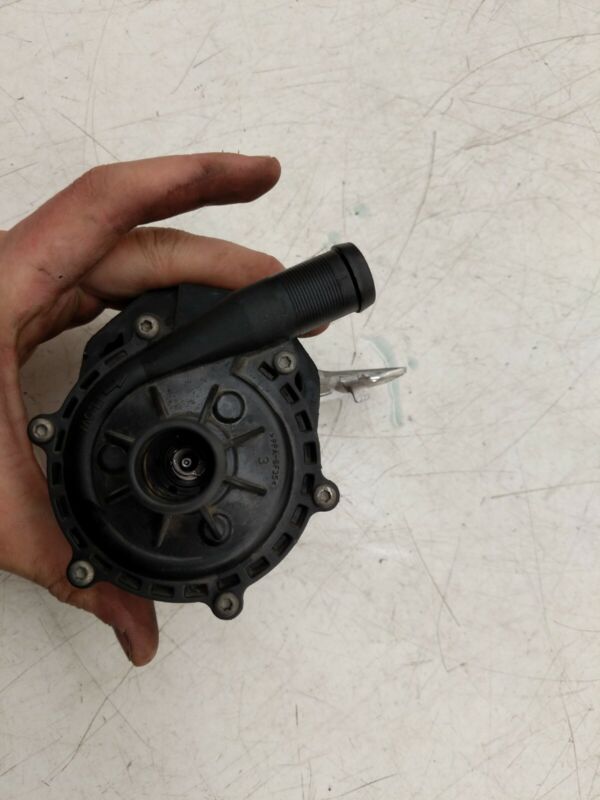 2016-2020 Tesla Model X Front Electric Auxiliary Cooling System Coolant Pump OEM