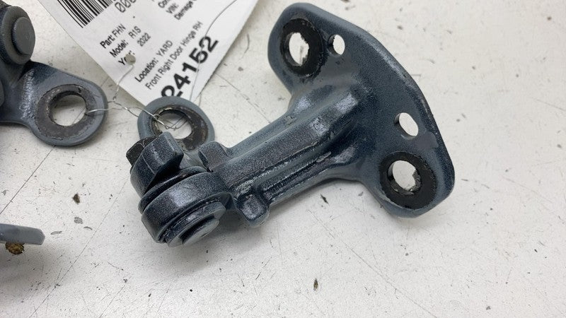 2022 2023 2024 Rivian R1S Front Passenger Side Upper & Lower Door Hinge Right RH