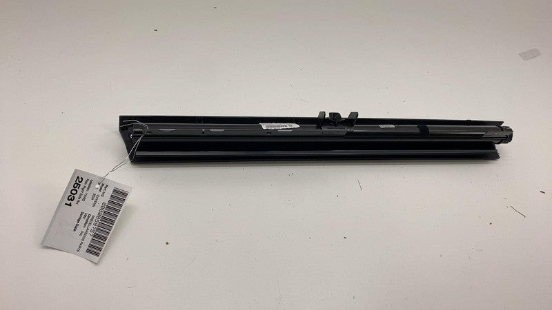 9Y3 861 334 ⭕19-25 Porsche Cayenne Rear Right Door Glass Sunshade Sun Roller Blind 9Y3861334