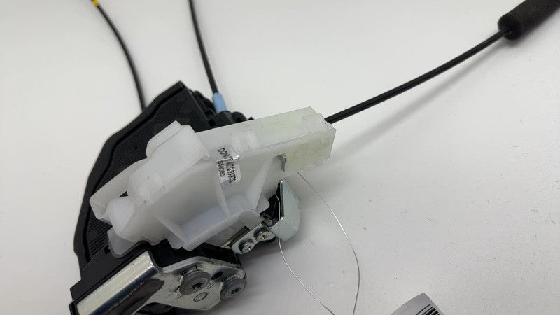 ⭕ 2018-2019 Toyota C-HR Front Passenger Side Door Lock Latch Actuator 