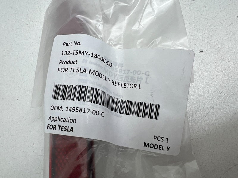 1495817-00-C ⭕ 20-24 Model Y Rear Left Bumper Tail Light Reflector Reflex Lamp 1495817-00-C