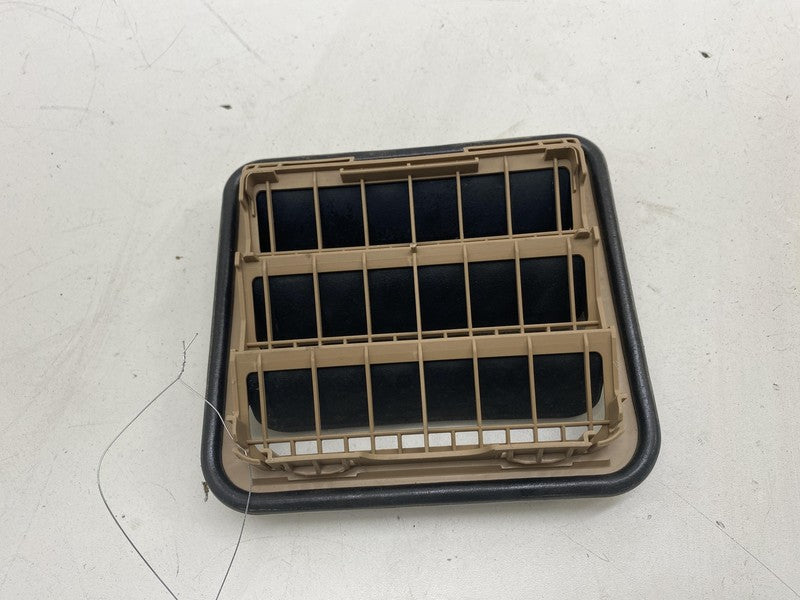 97530T1000 ⭕ 22-24 Ioniq 5 Rear Left or Right Quarter Air Drafter Vent Grille 97530-T1000