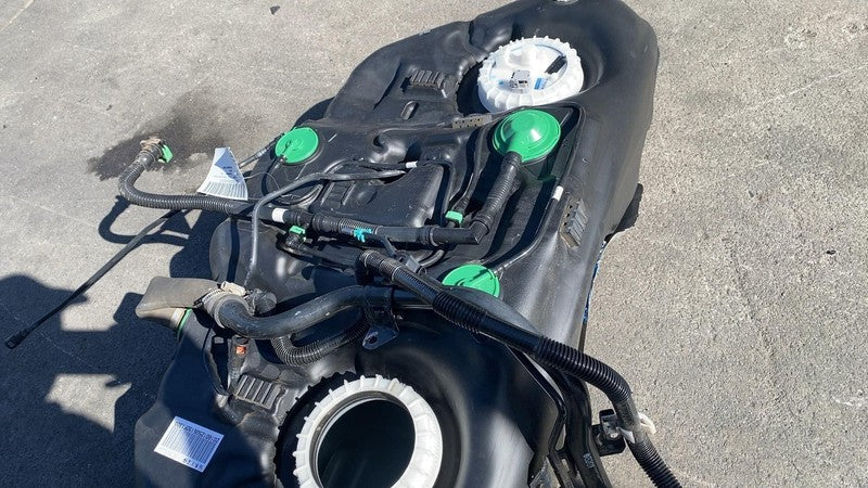 ⭕ 2018-2024 Subaru XV Crosstrek Fuel Gasoline Gas Tank Reservoir Assem